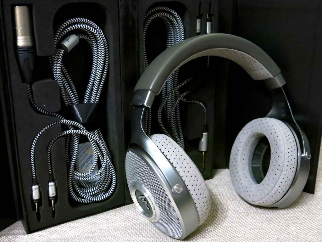 Focal Elear Kopfhörer Kabel Anschluss im Test