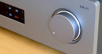 Im Test der HiFi-Vollverstärker Cambridge Audio CXA81 mit Bluetooth aptX HD und USB-B in der 1.000 Euro Klasse