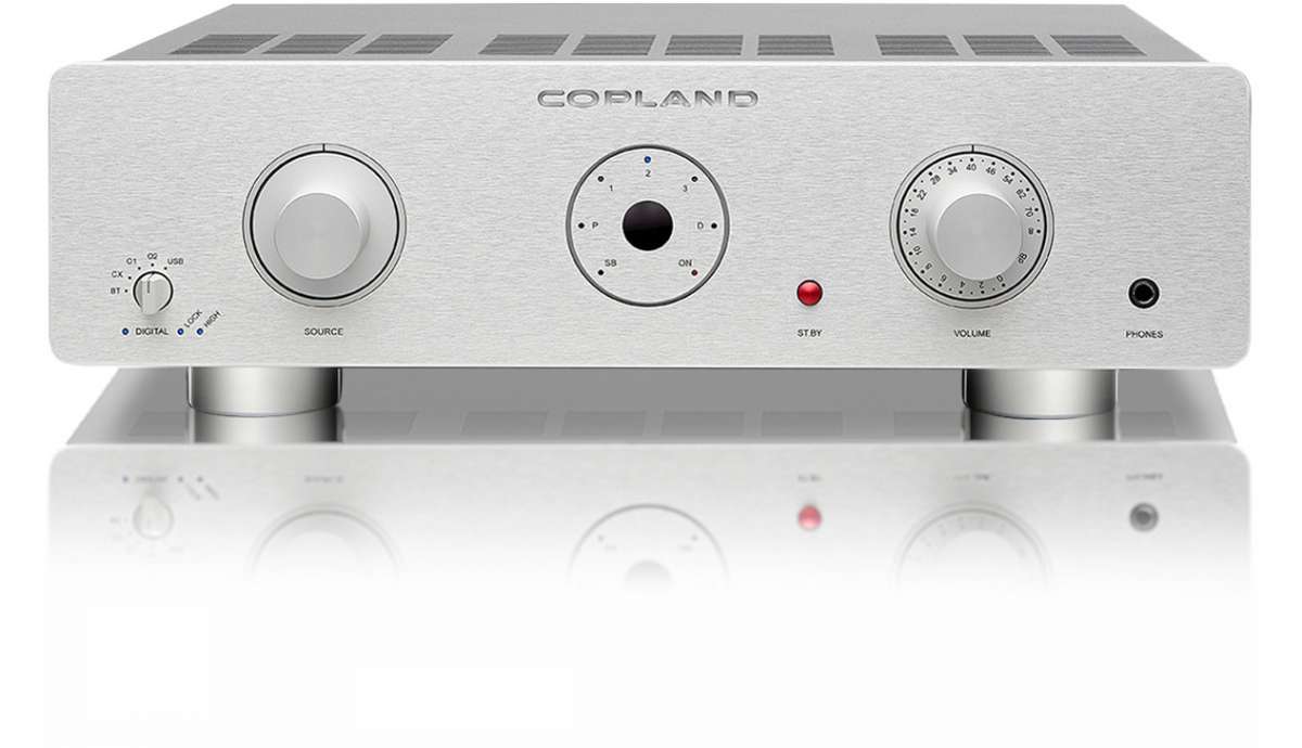 Im Bild der neue Vollverstärker Copland CSA70 mit D/A-Wandler.