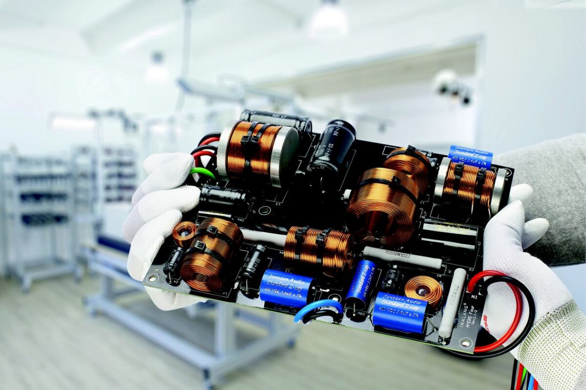 INKLANG Passive AYERS Plus-Modelle neu mit Weichen Upgrade › HiFi-IFAs ...