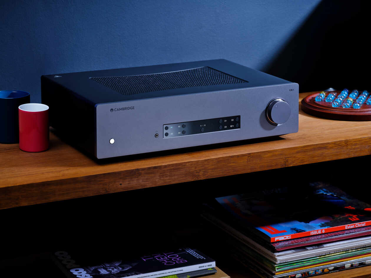 Cambridge-Audio-CXA81-MkII