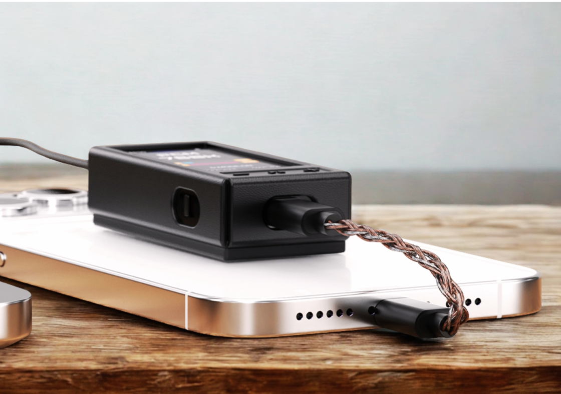 FiiO-QX13-magnetic-case