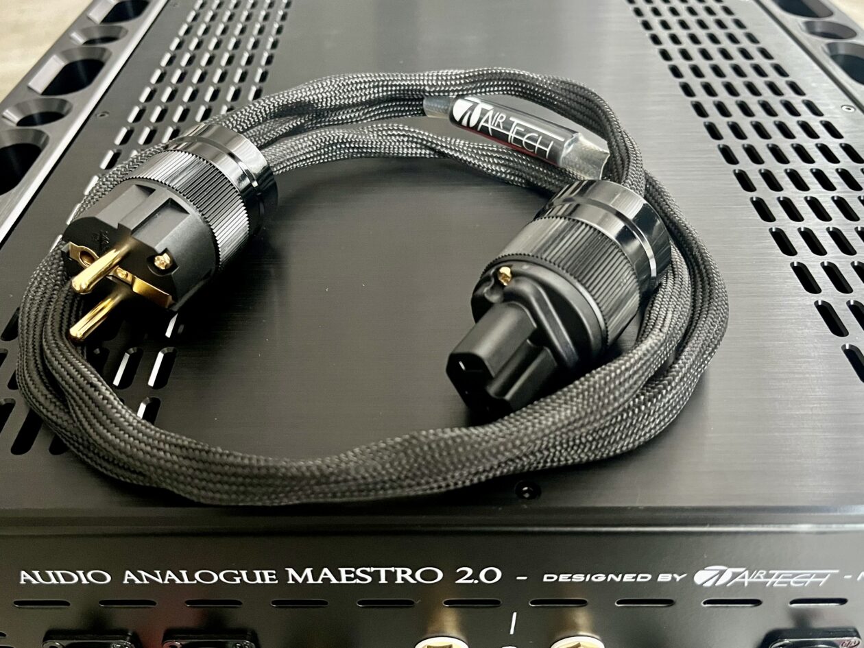 Audio-Analogue-MEASTRO-2-0-Airtech-Netzkabel