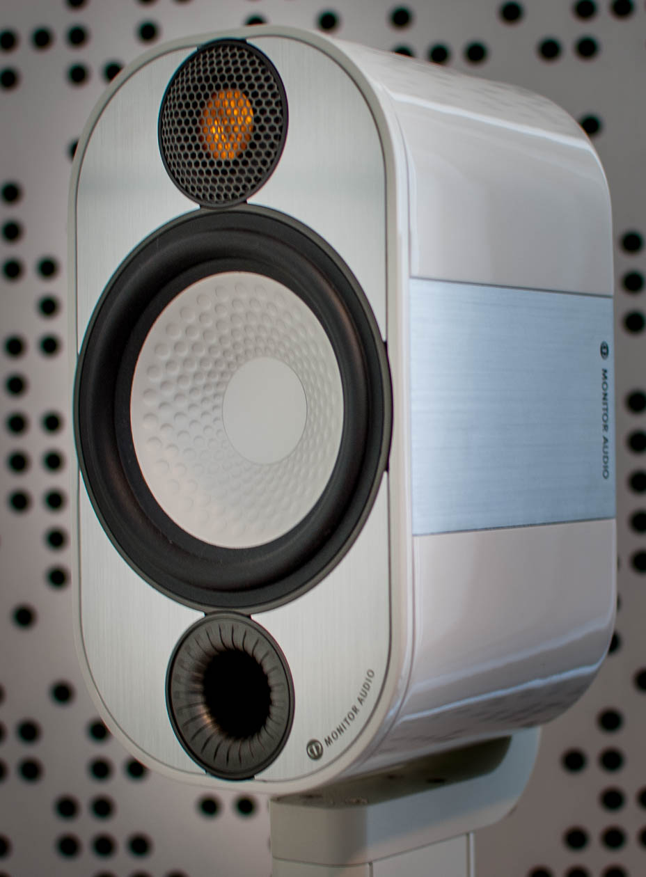 Test Monitor Audio APEX A10 Kompaktlautsprecher Das Raumwunder