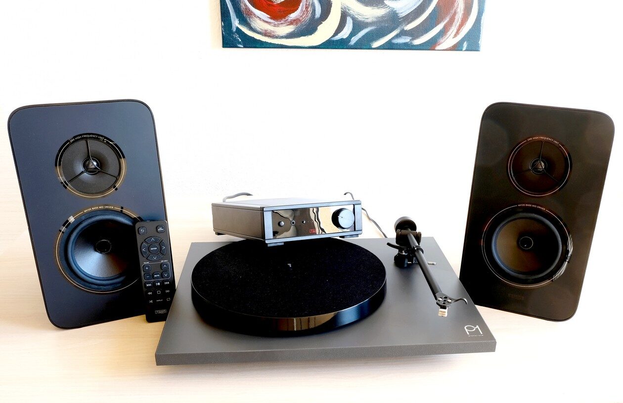 Analoge HiFi-Komplett-Anlage von Rega im Test der HiFi-IFAs.