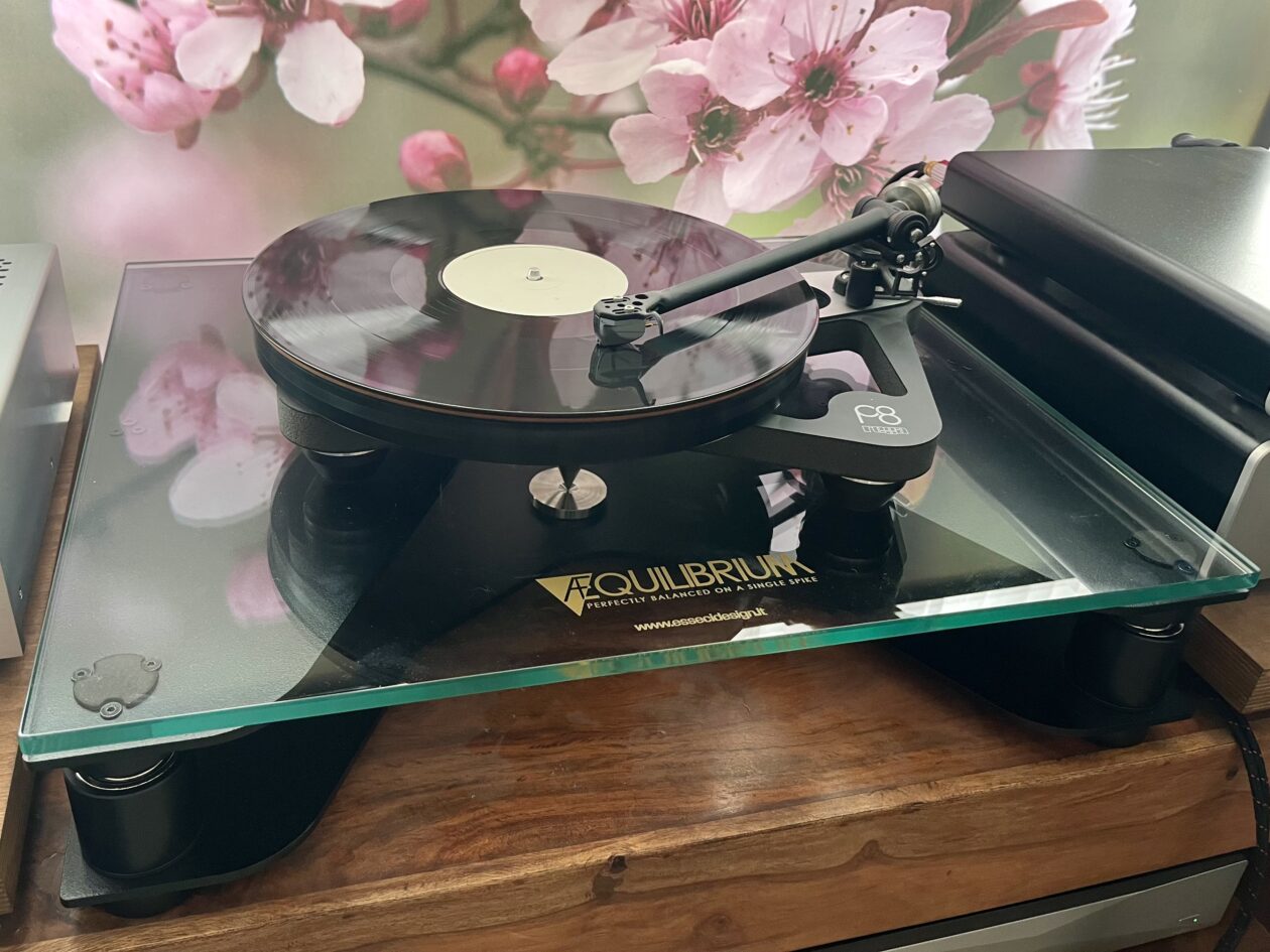 EsseCi-Design-Aequilibrium-Rega-P8