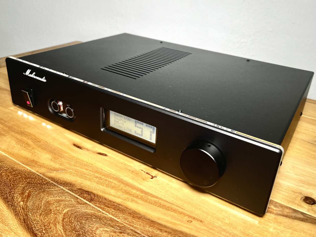 MakroAudio-PROxium-PRE-Front-rechts