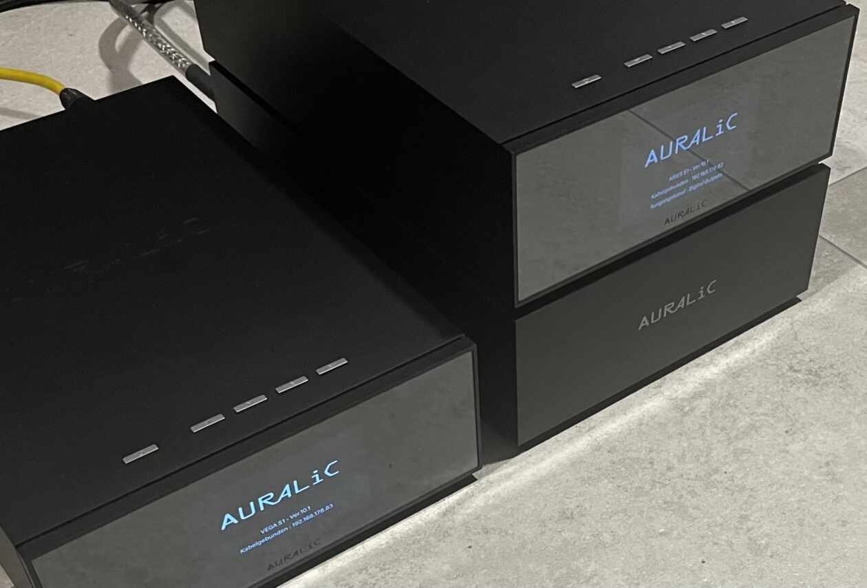 Auralic-Aries-S1-Vega-S1-psu-s1-trio-1