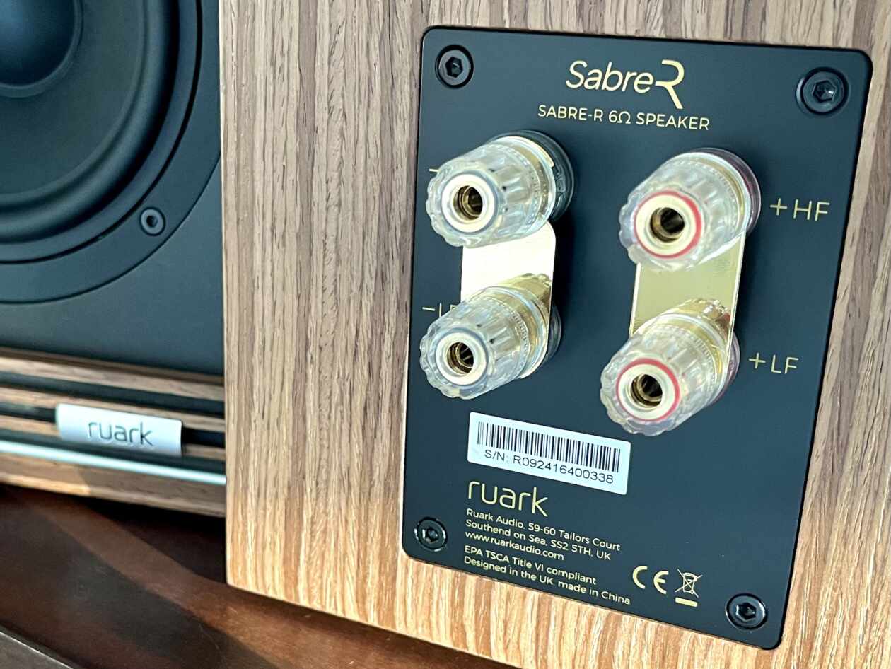 Ruark-Sabre-R-Rueckseite