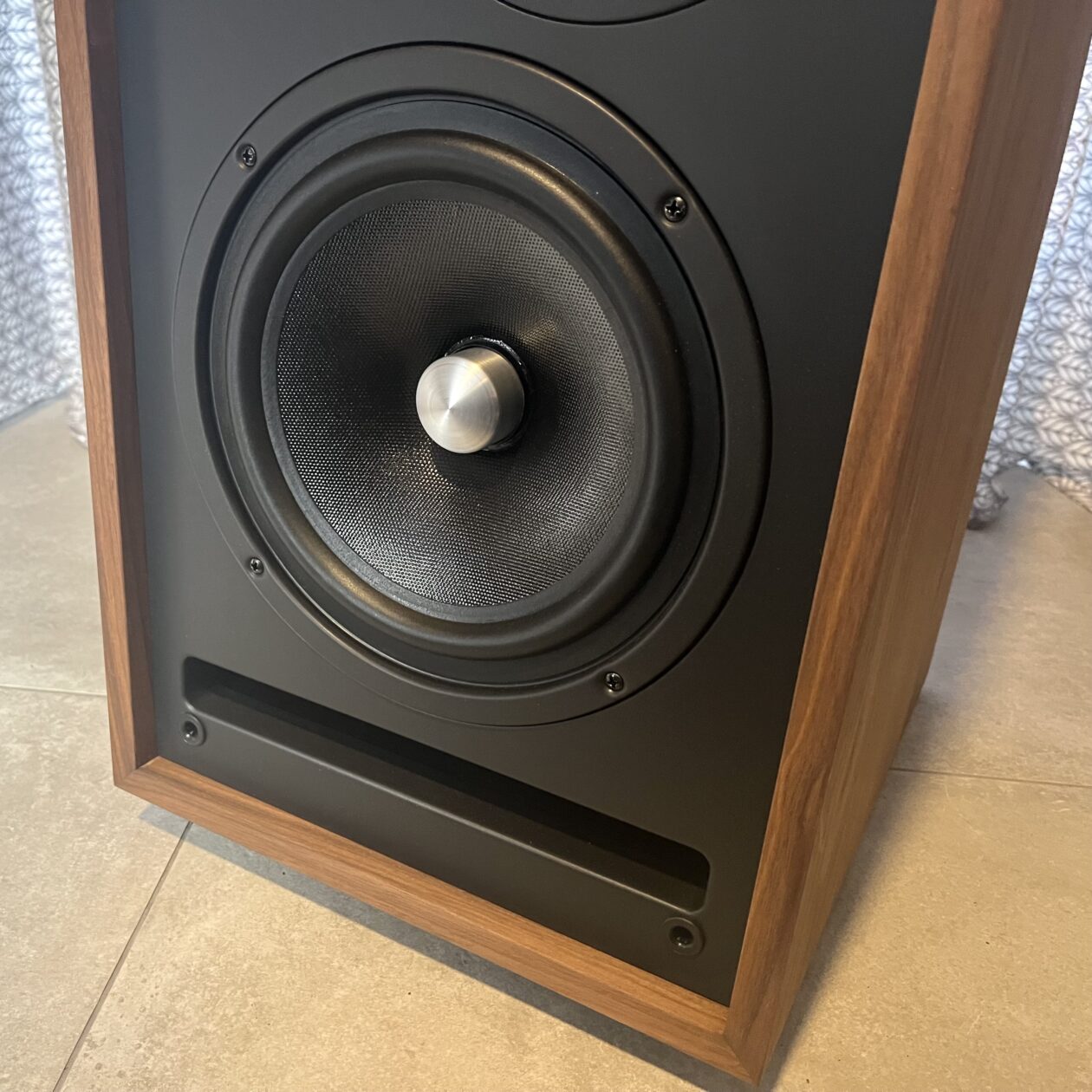 Pylon-Audio-JADE-10-Tief-Mitteltoener
